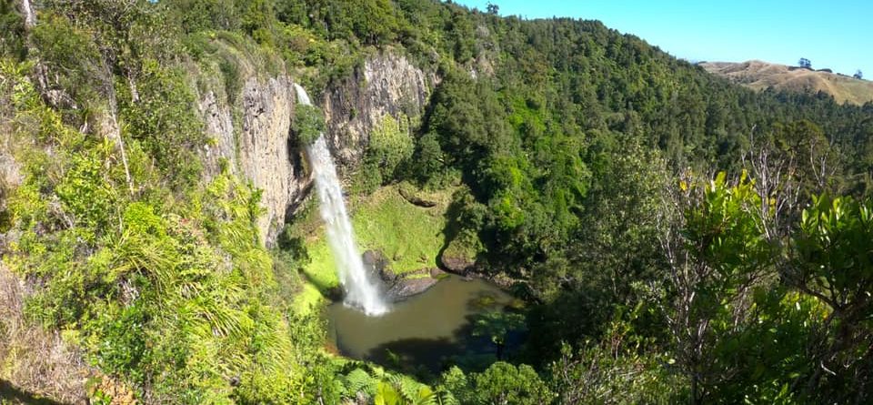 Bridal Veil Falls – Conheça esta belíssima cachoeira