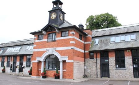 Conheça a Cork English World